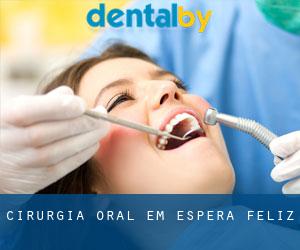 Cirurgia oral em Espera Feliz